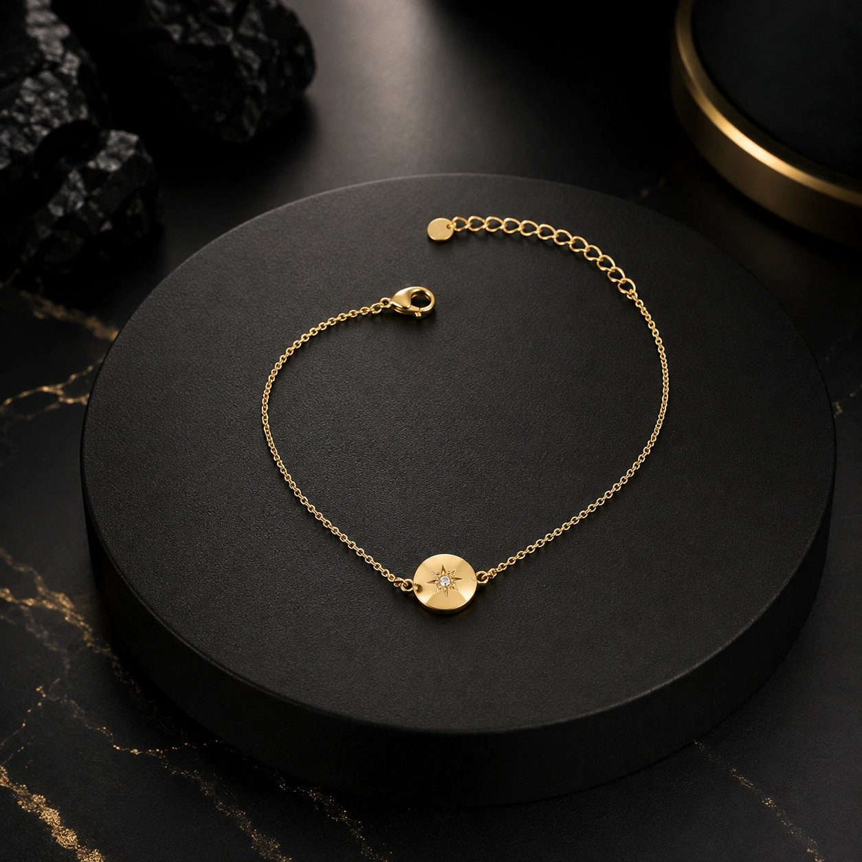 Bracelet Médaillon Rond, Étoile & Strass